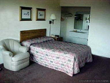 Days Inn Lansing South חדר תמונה